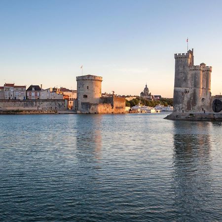 Cour Des Dames Bed & Breakfast La Rochelle  Bagian luar foto