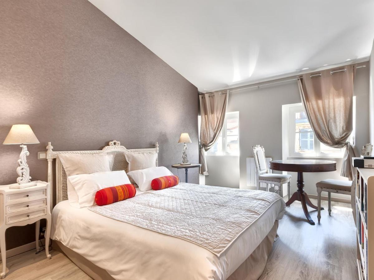 Cour Des Dames Bed & Breakfast La Rochelle  Bagian luar foto