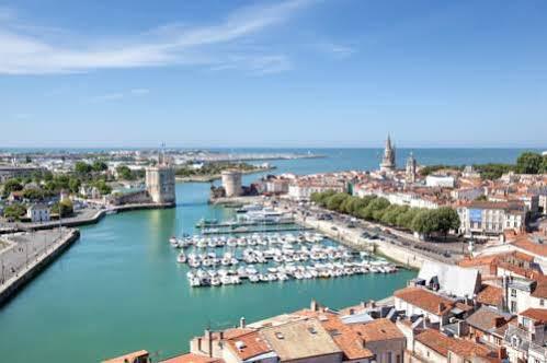 Cour Des Dames Bed & Breakfast La Rochelle  Bagian luar foto